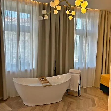Affittacamere Little Rock Center 4*