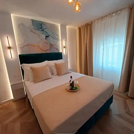 Little Rock Center Guest house 4*